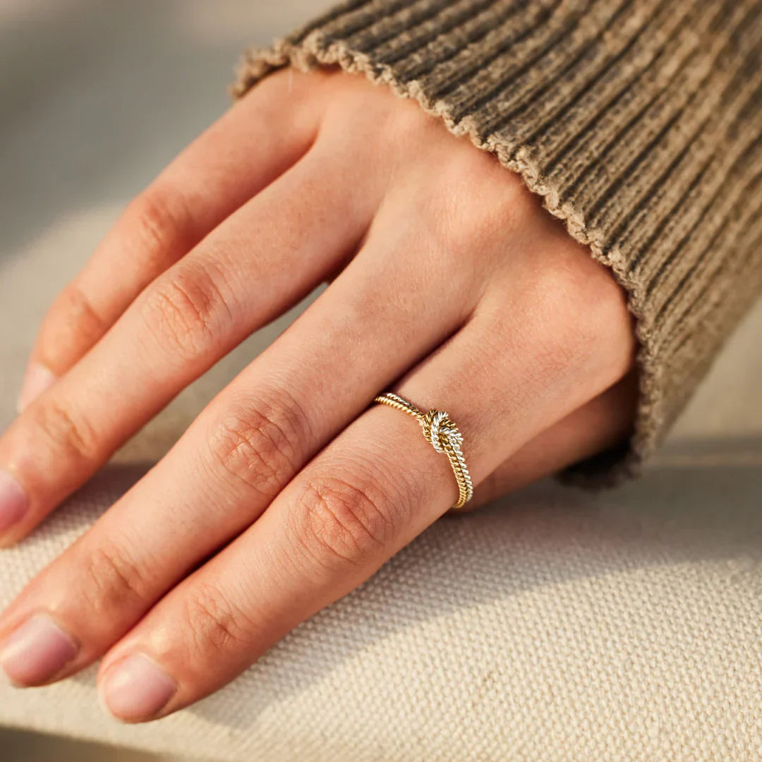 Mother & Daughter Bond Ring - Ring with 2 Strands and Knot