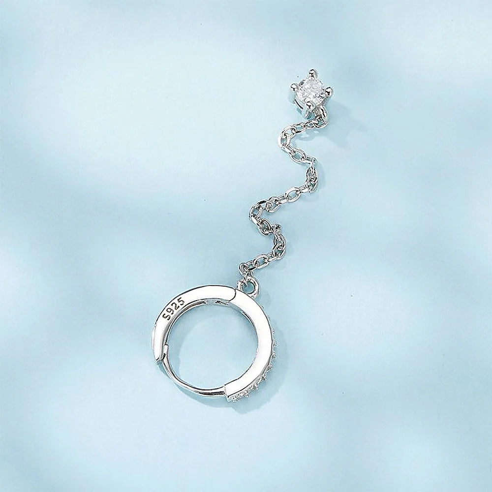 Women’s Hoop Earring with Threaded Chain and Hanging Design