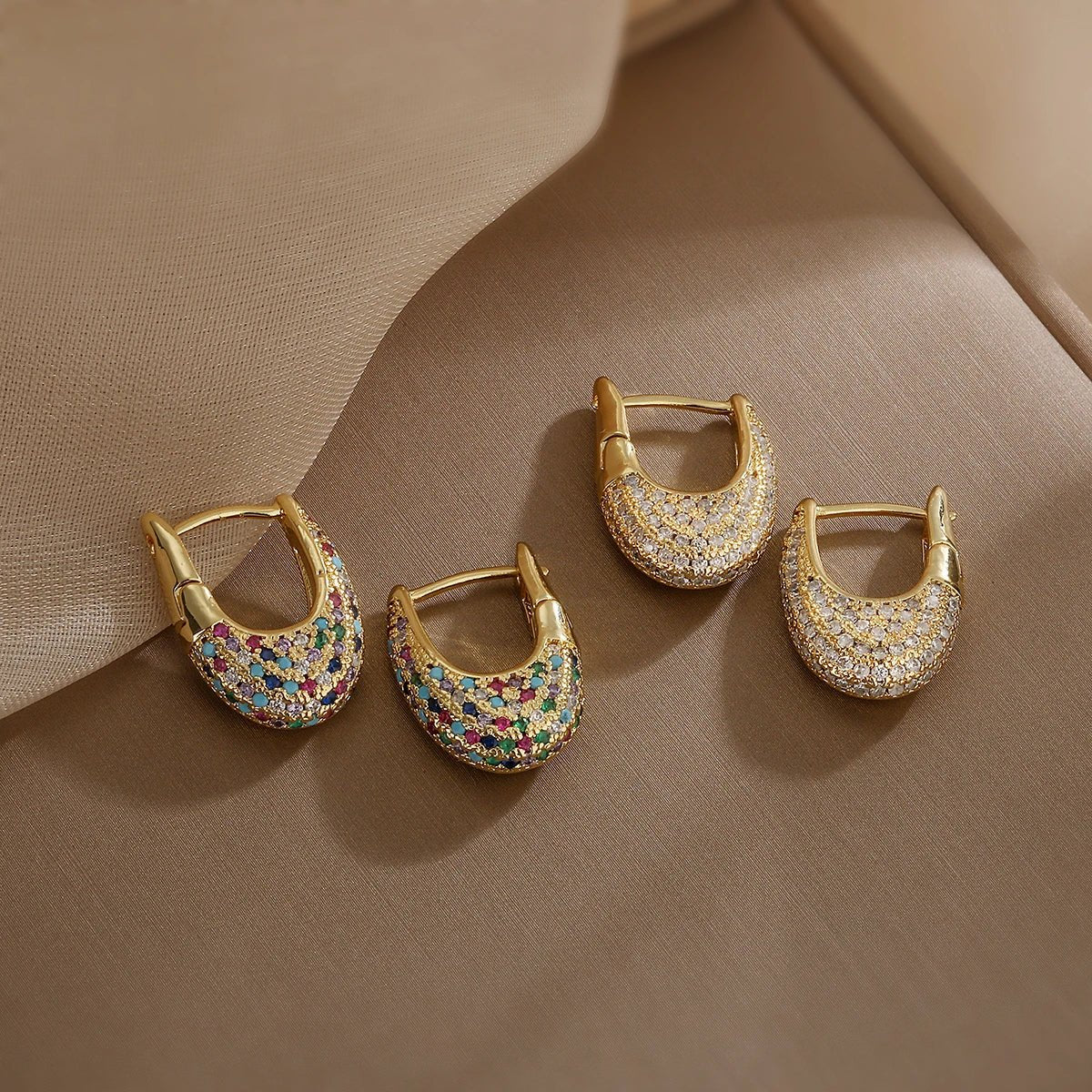 Hara – Wide Shiny Hoops in Diamonds