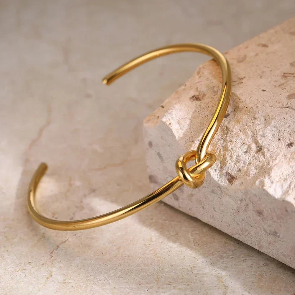 Clea – Bracelet Knot Classic
