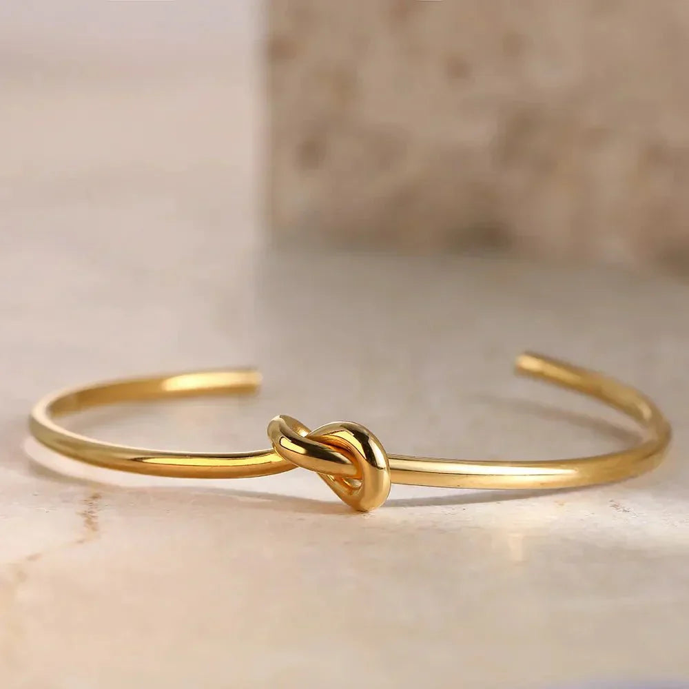 Clea – Bracelet Knot Classic