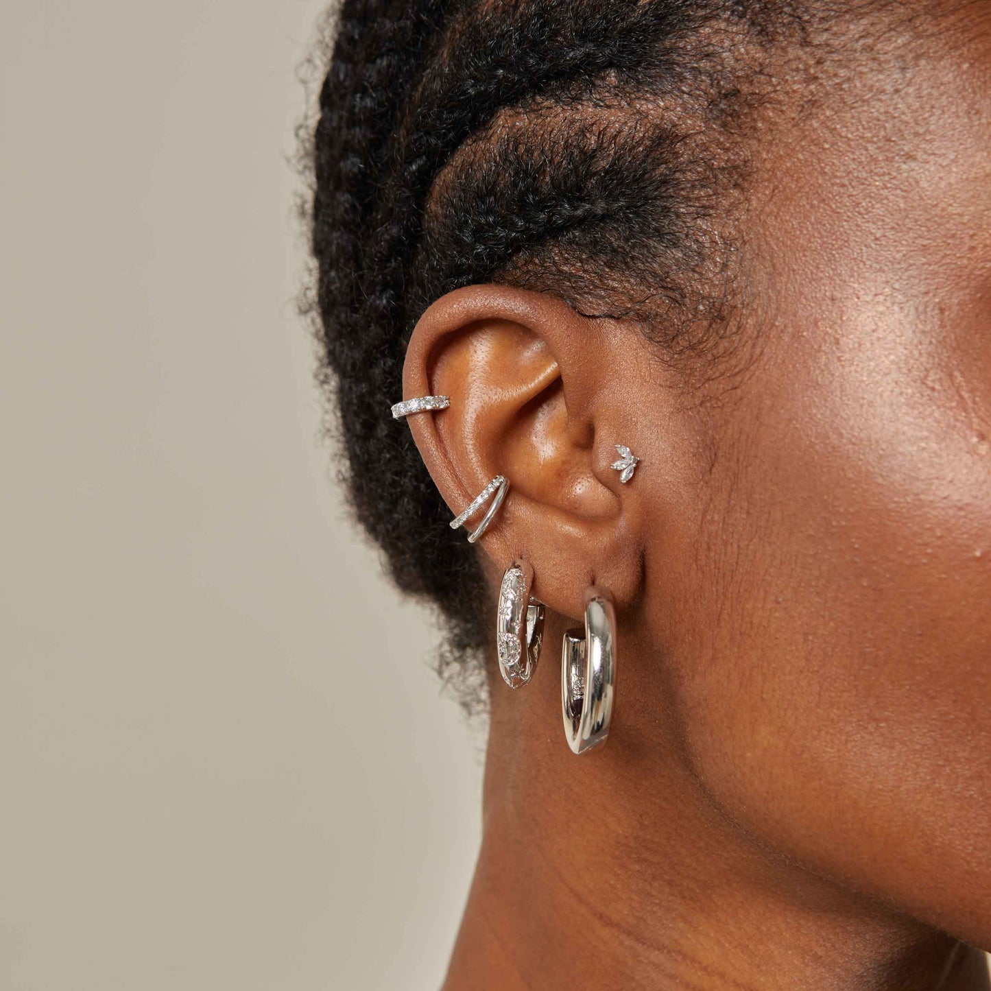 Riley – Silver Ear Cuff