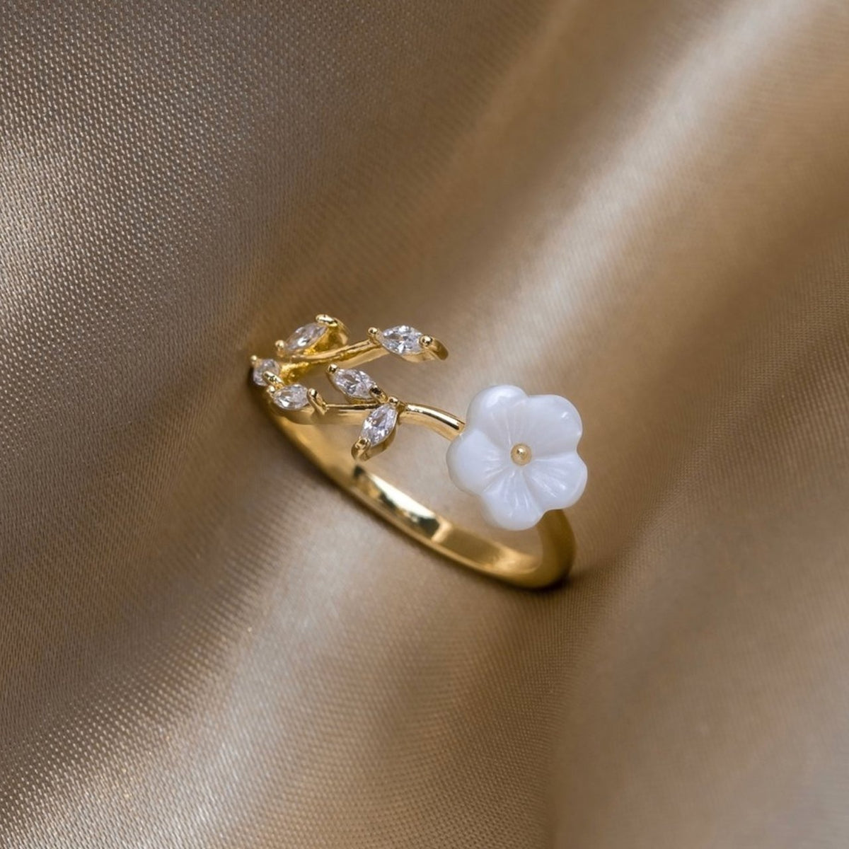 Wildflower Ring - Floral Petal Ring