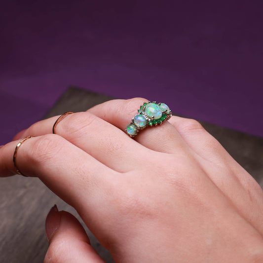Toni – Ring Green Opal & Emerald