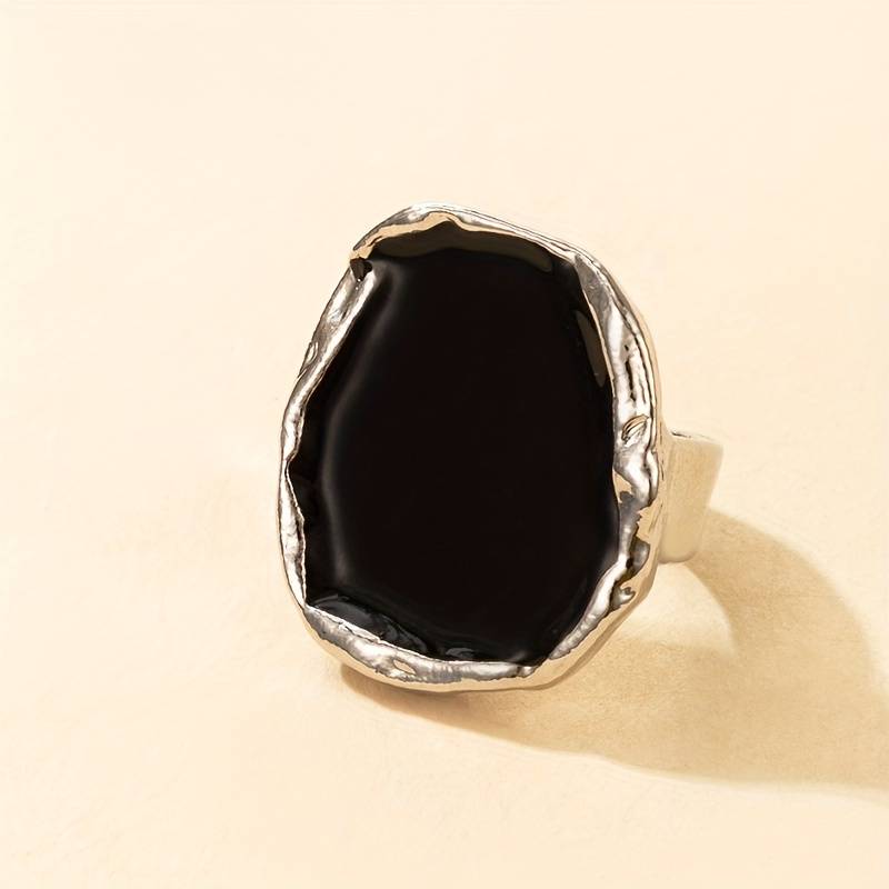 Vintage Black Stone Oversized Ring - Vintage Exaggerated Black Ring