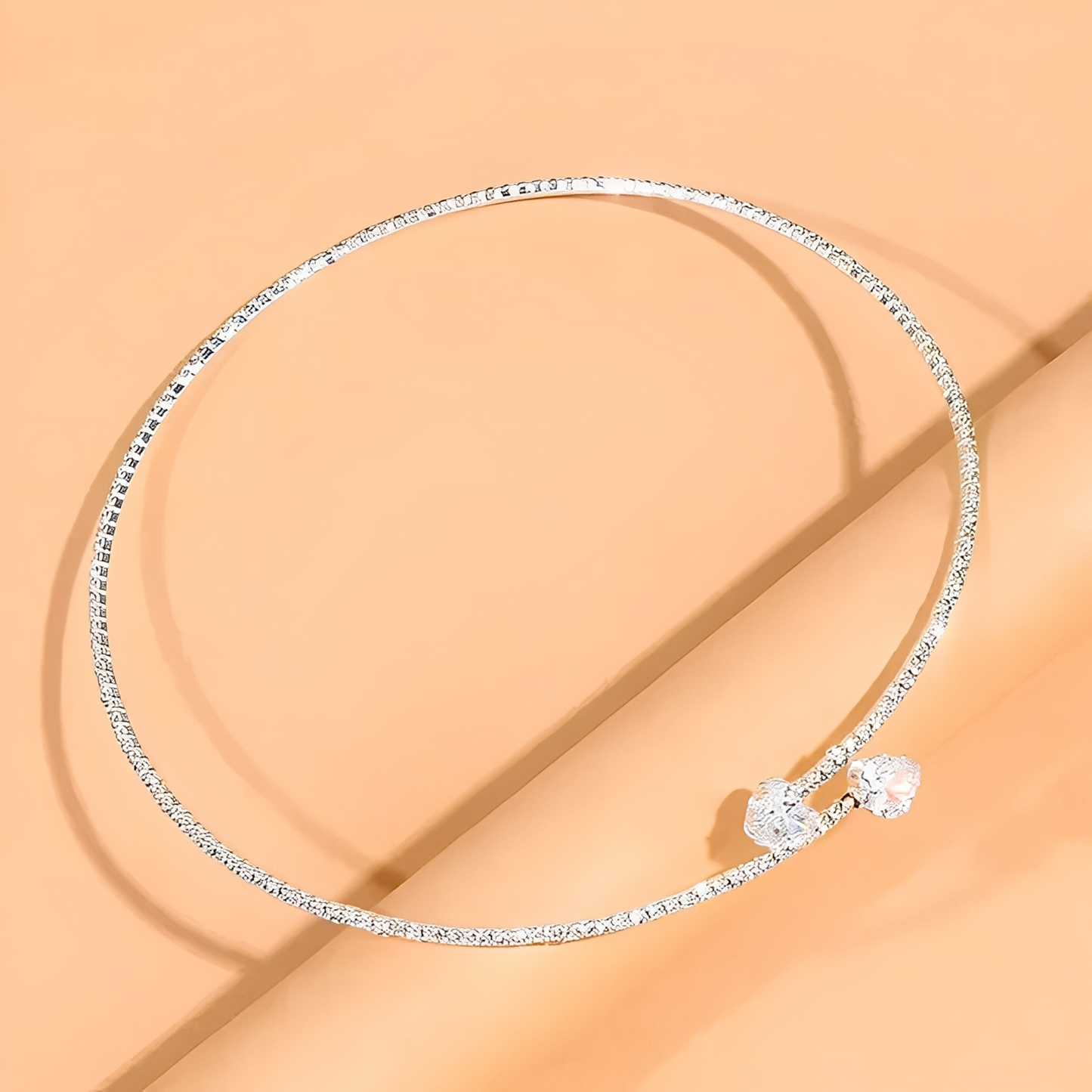 Olli – Necklace Open Heart with Diamonds
