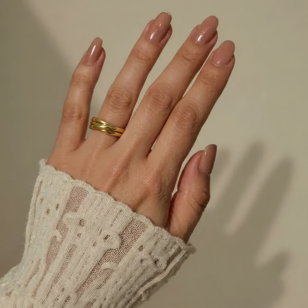 Women’s 3-row Ring with Interlocking Twist Design