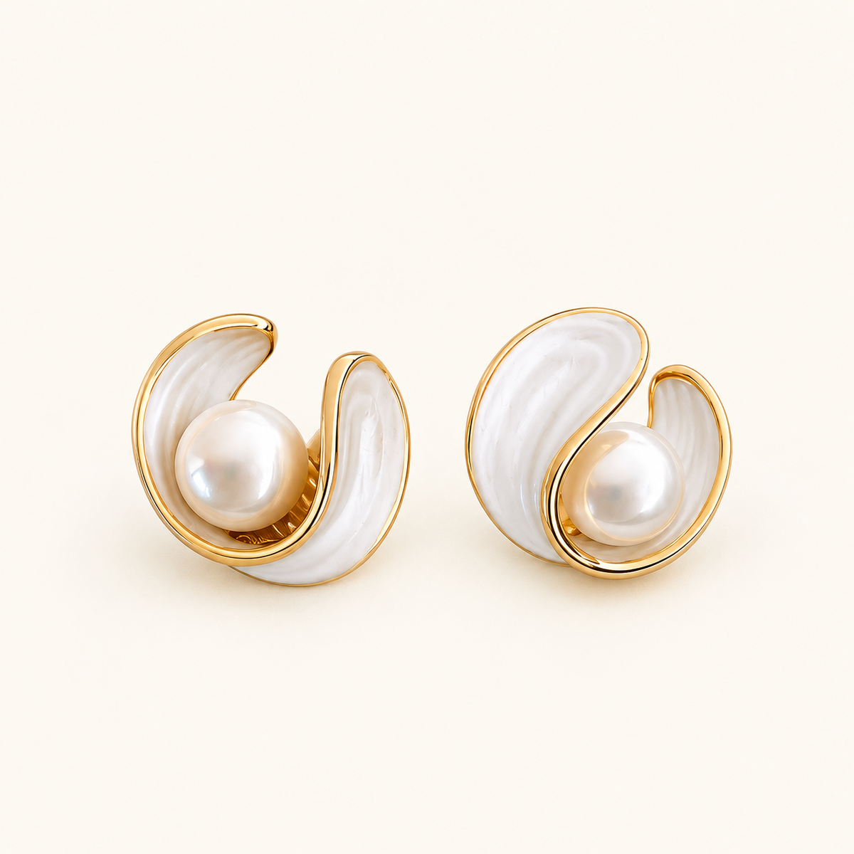 Women’s Ear Studs with Round Pearl Detail and Curved Double Frame