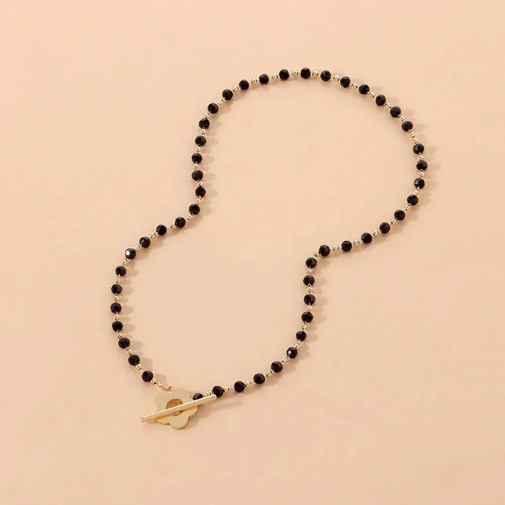 Naya – Floral Choker Necklace with Flower Clasp