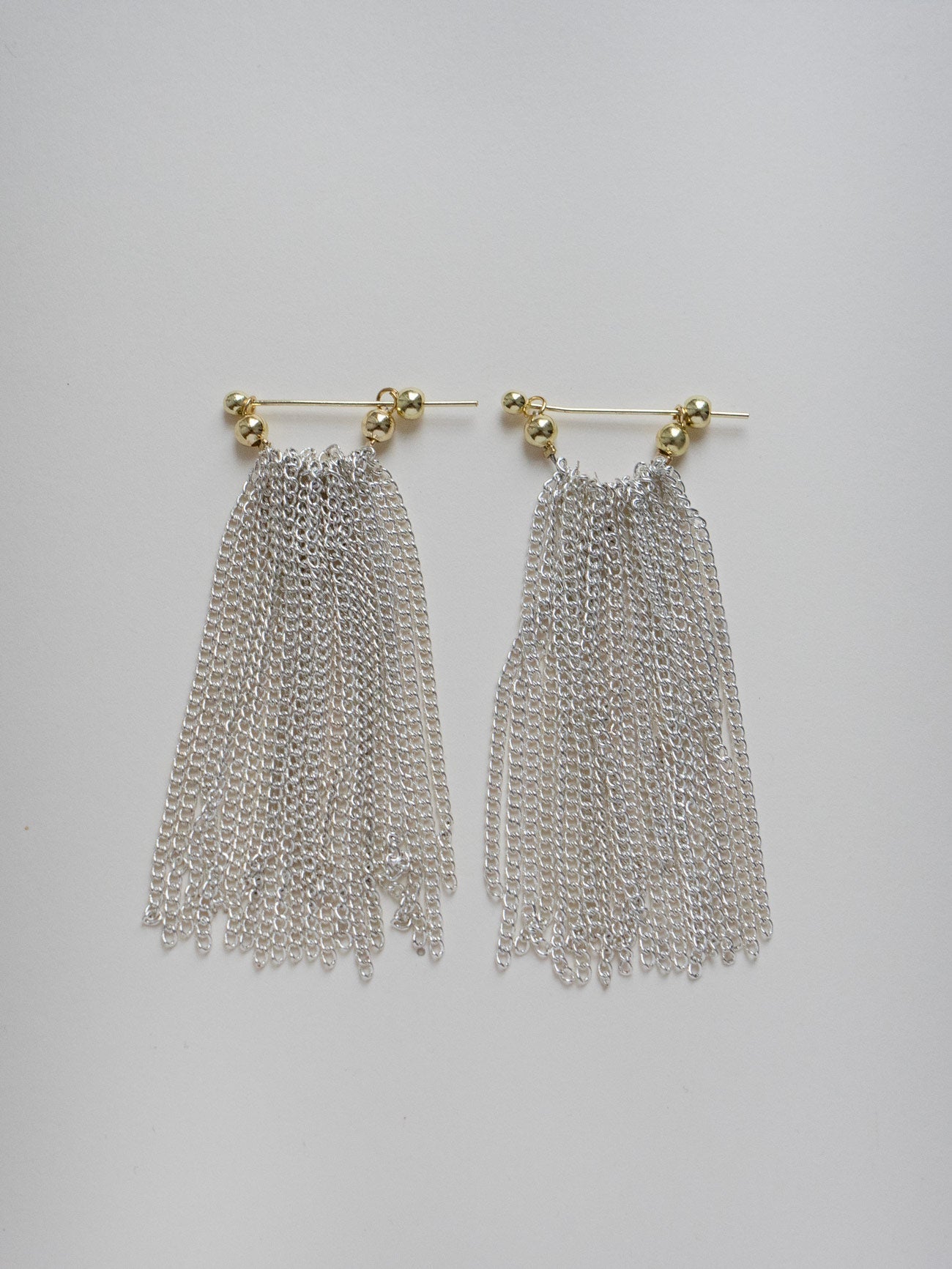 Nora - Long Swinging Silver Chain Earrings