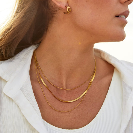 Alix – Multi-strand necklace in gold