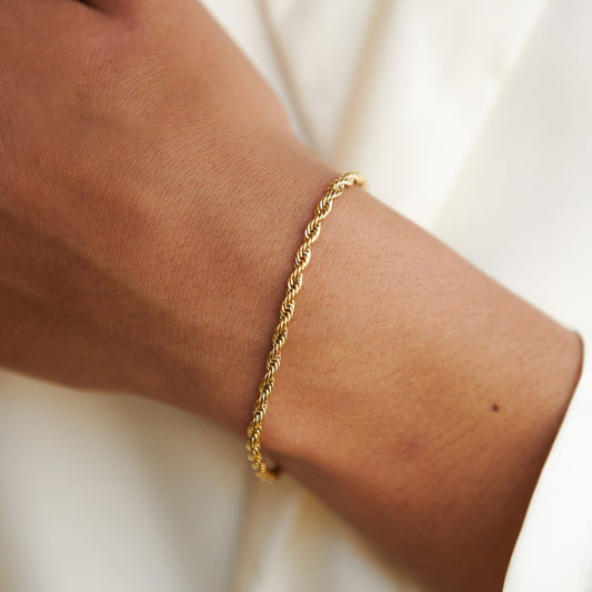 Calvi – Bracelet with Braided Gold Chain