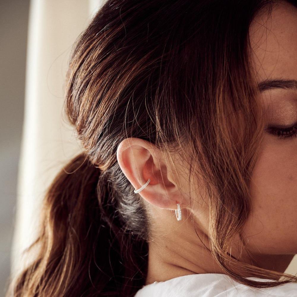 Maila – Silver-plated hoops with shine