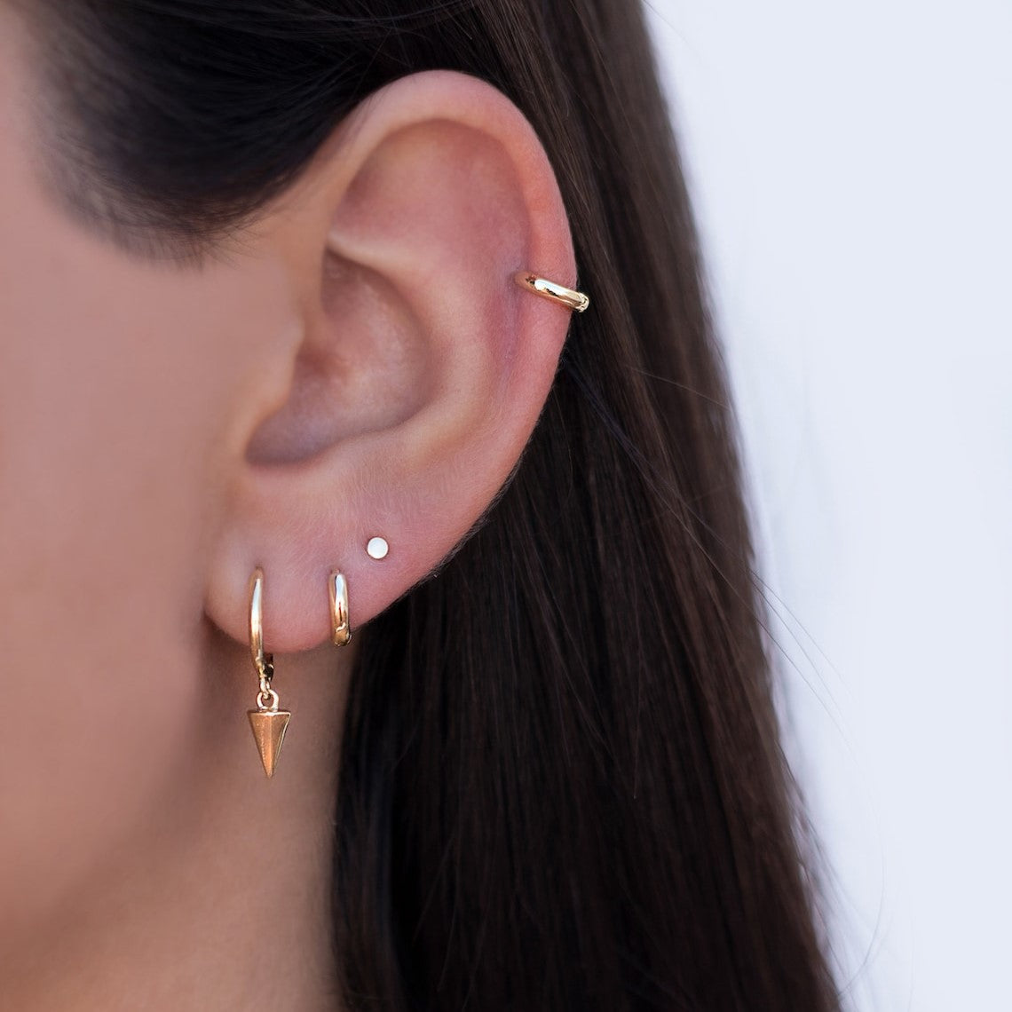 Small Round Dot - Simple Ear Studs