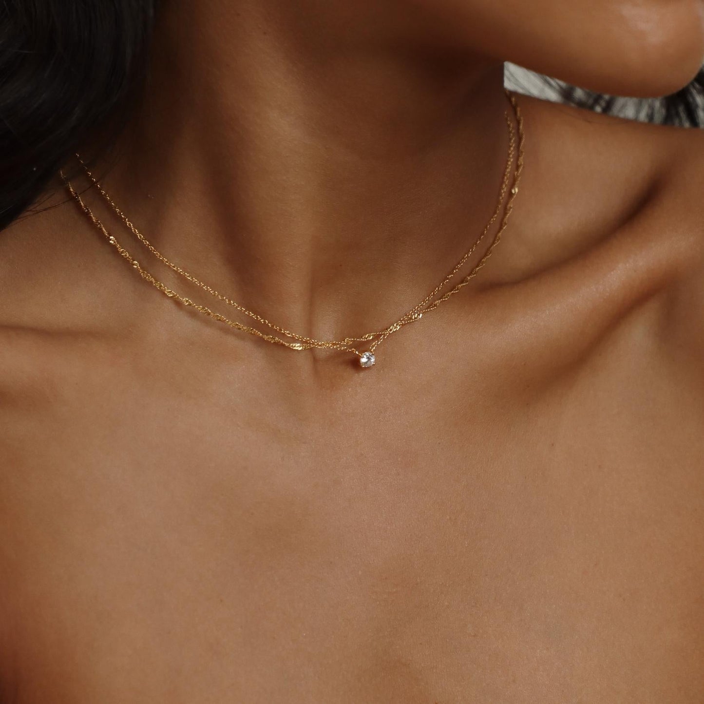 Delicate Diamond Necklace - Necklace with Stone Decor