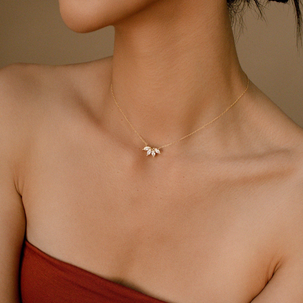 Marquise Necklace - Inset Marquise Detail