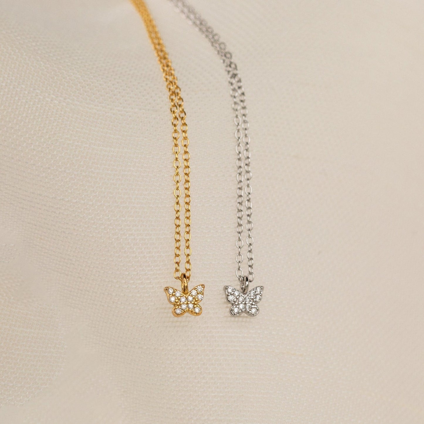 Mandy – Necklace Butterfly Pavé