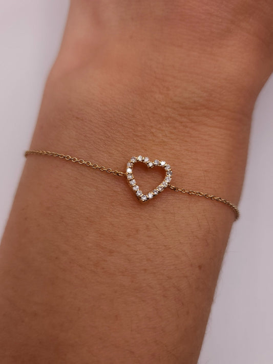 Open Heart Bracelet in Gold