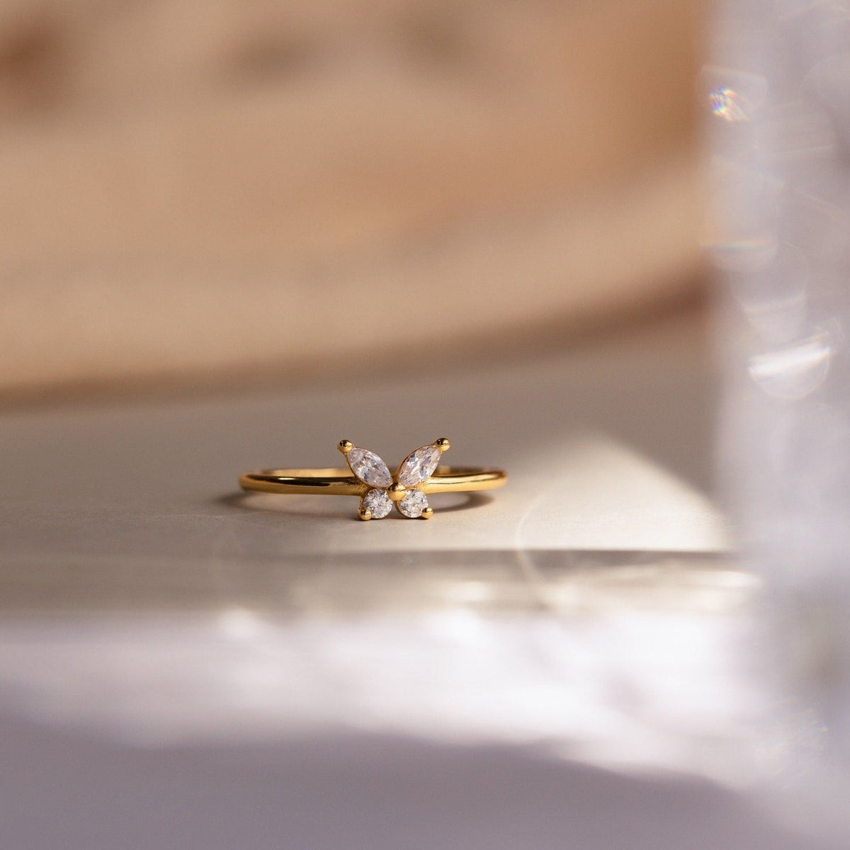 Mariposa – Elegant Ring