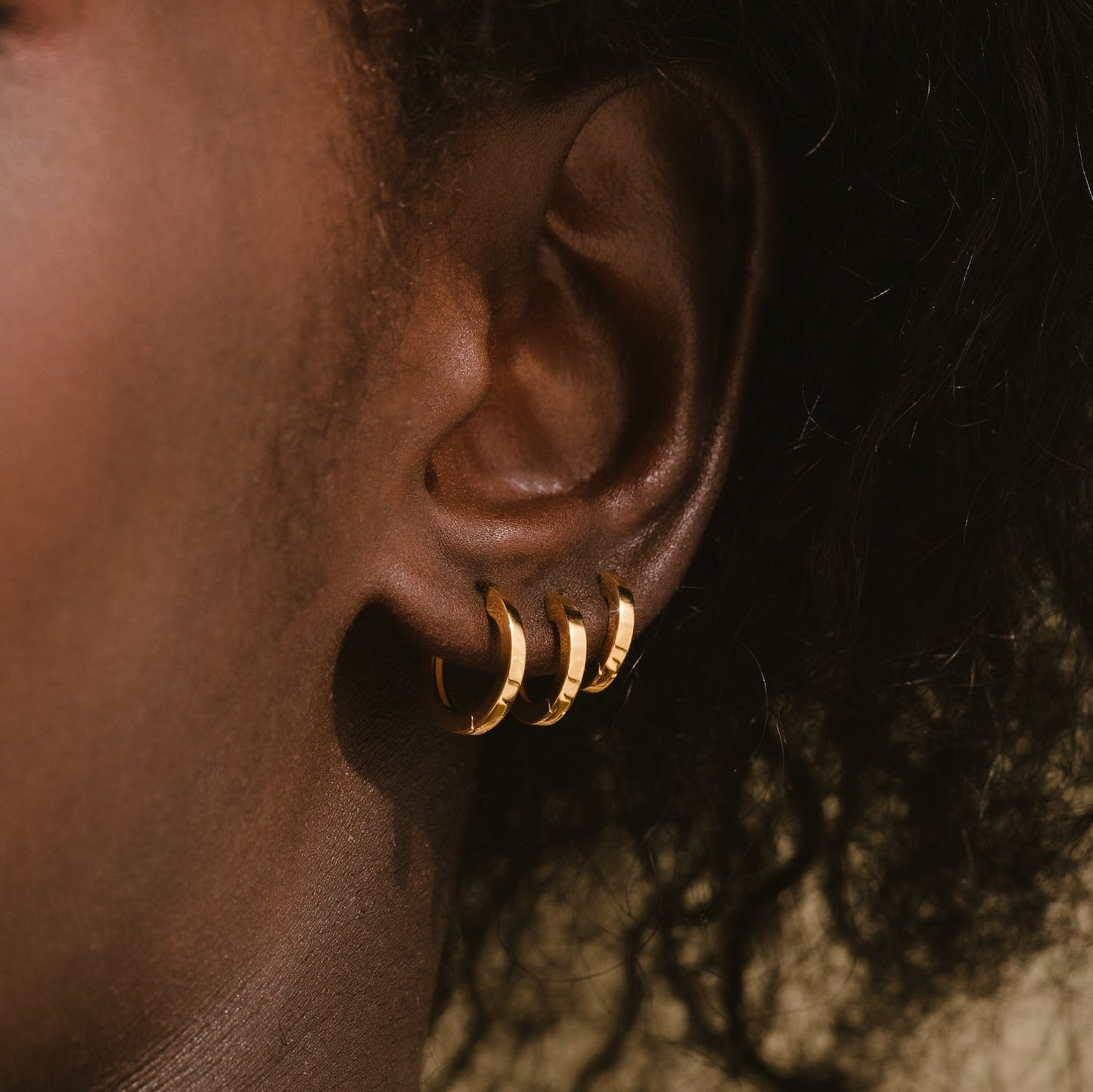 Simple Huggie Hoops - Snap Earrings