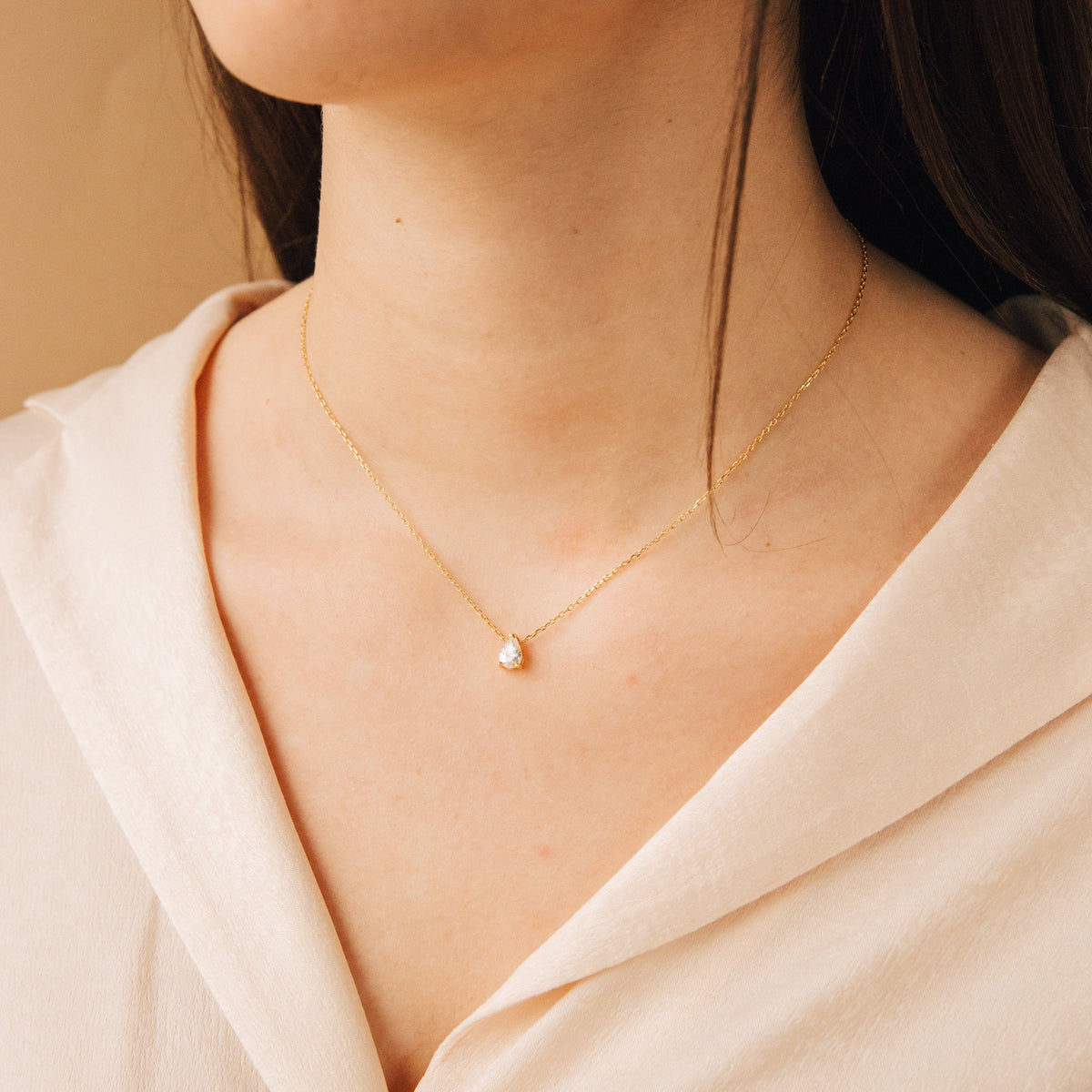 Teardrop Pendant Necklace
