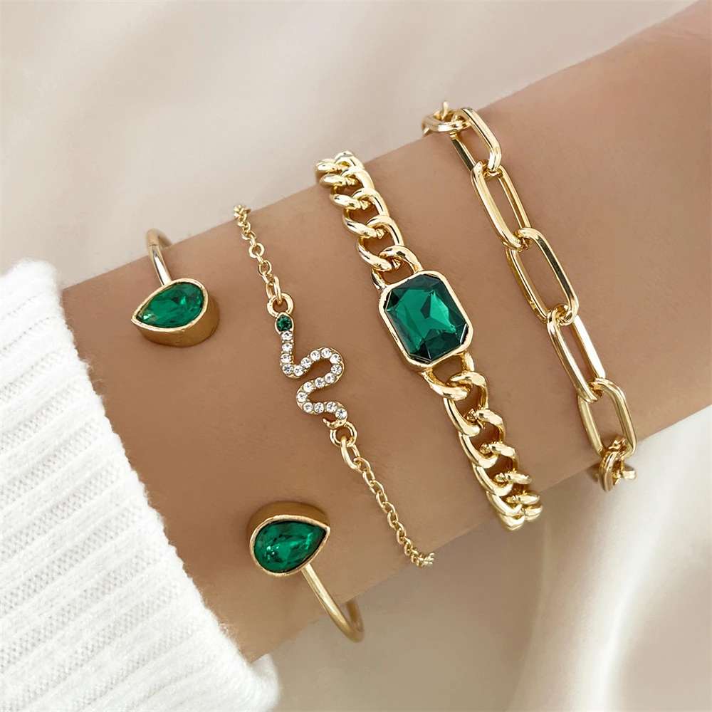 Jade – Bracelet Set with Green Crystals