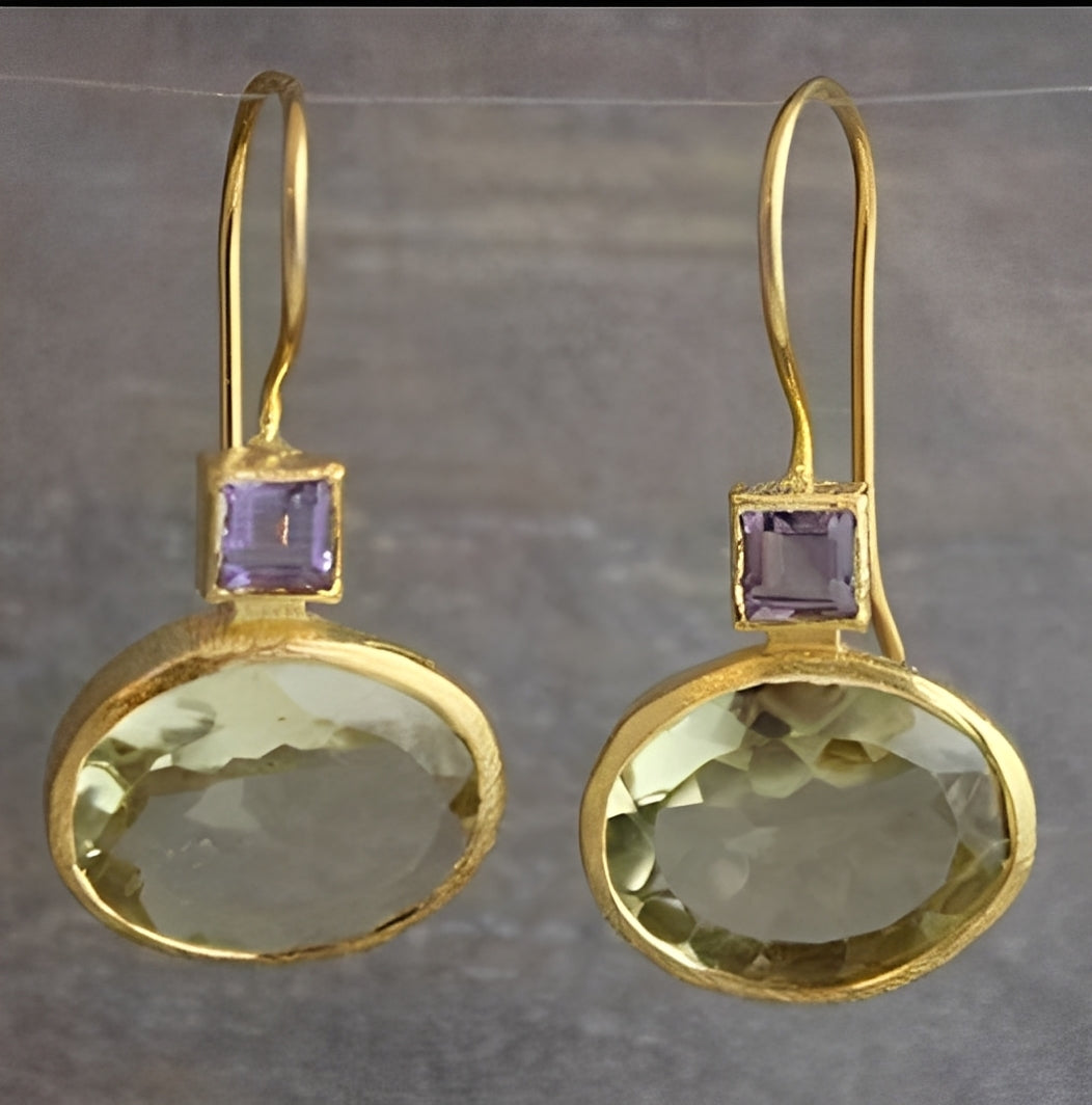 Esmeralda – Vintage Earrings with Green Crystals
