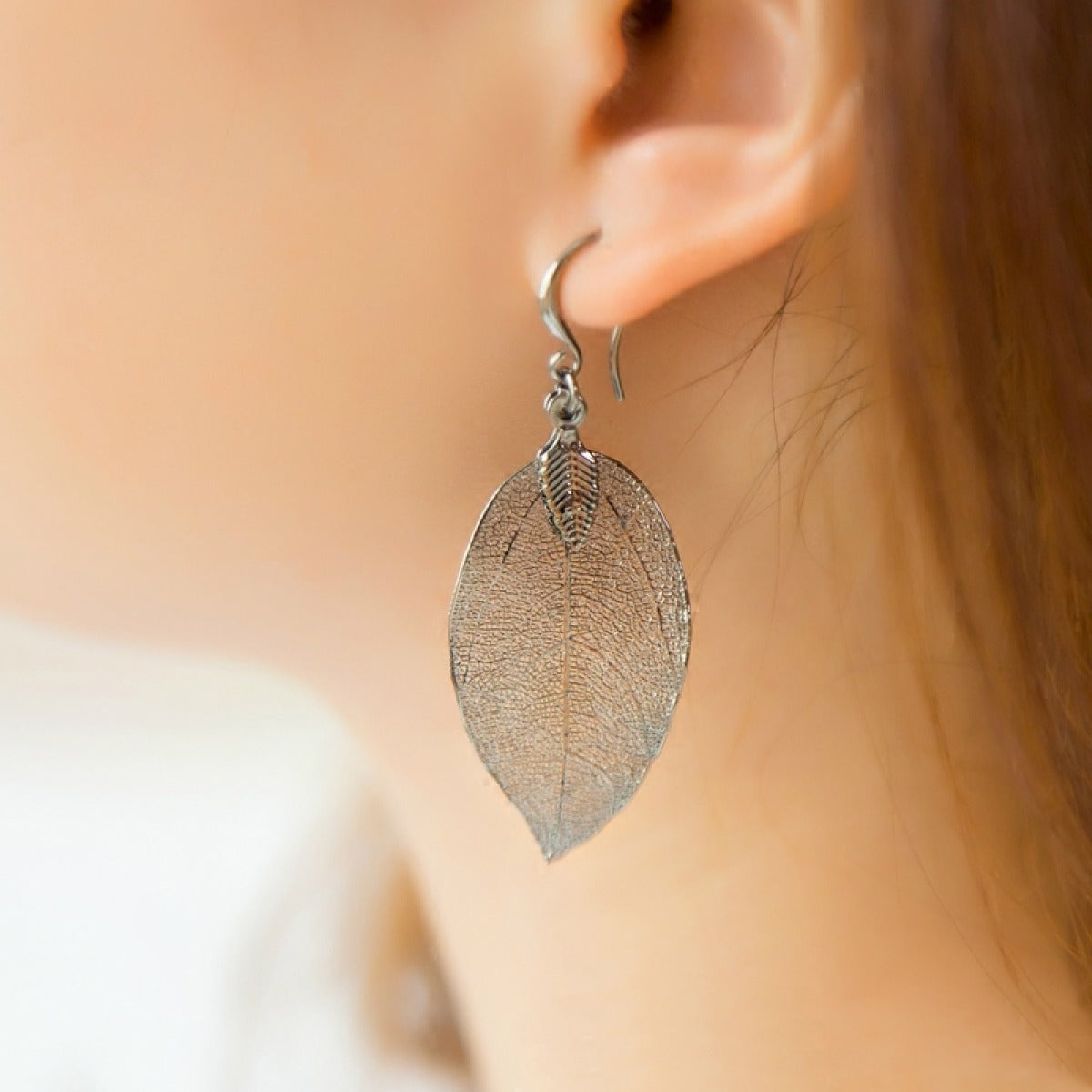 Larah – Leaf Design Earrings in Boho Style