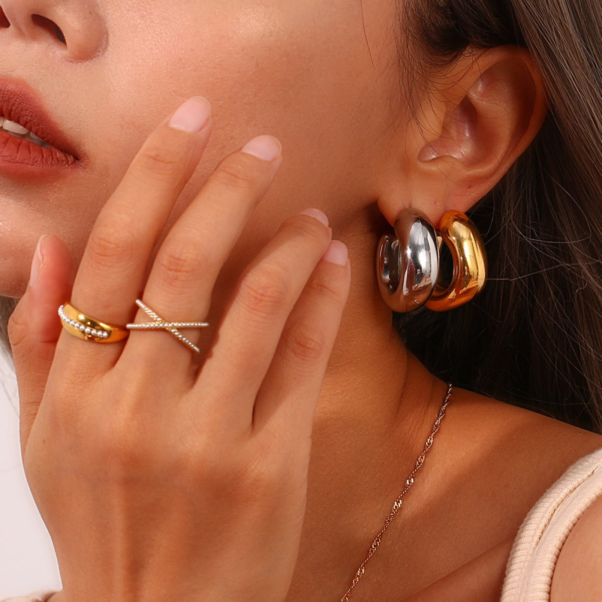 Amandine – Thick Hoops made of Stainless Steel