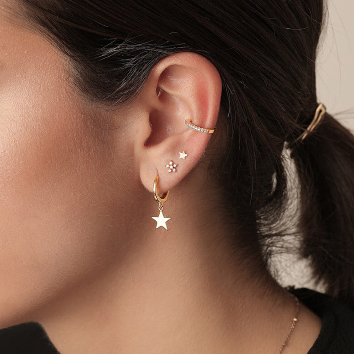 Adria – Stylish and Contemporary Star Earrings