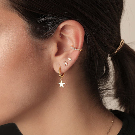 Adria – Stylish and Contemporary Star Earrings