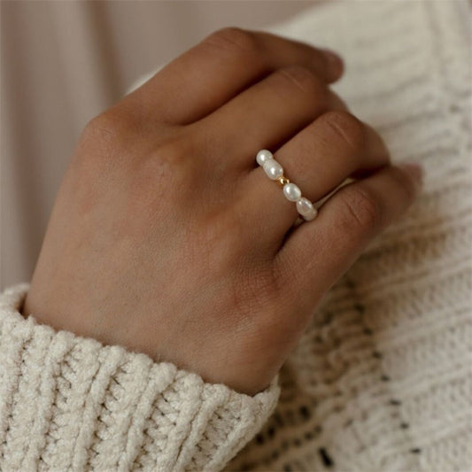 Fenna – Relaxation Ring with Pearl