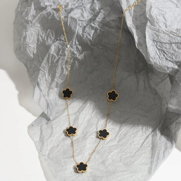 Elise – Elegant Trèfle Necklace