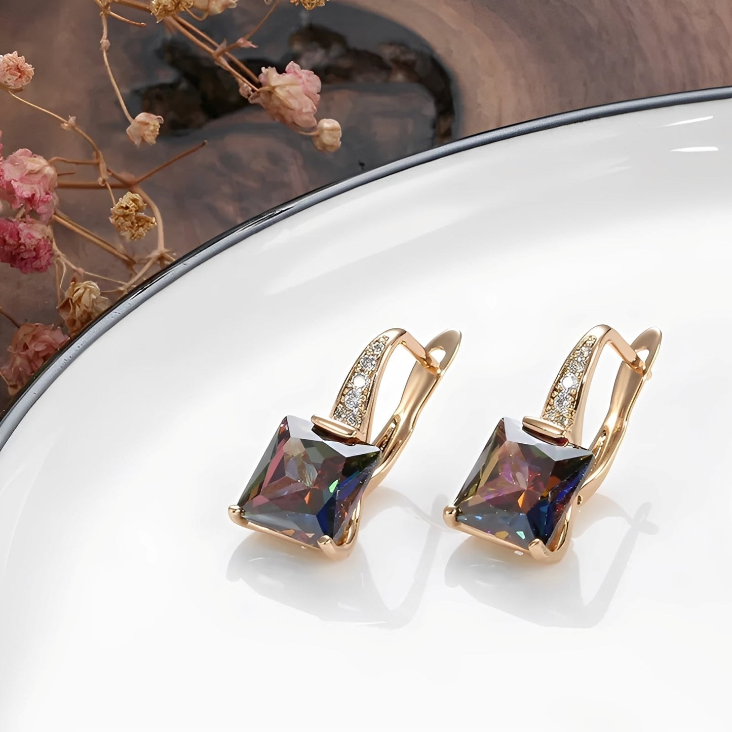 Celina – Hoop Earrings in Gold with Colorful Zirconia
