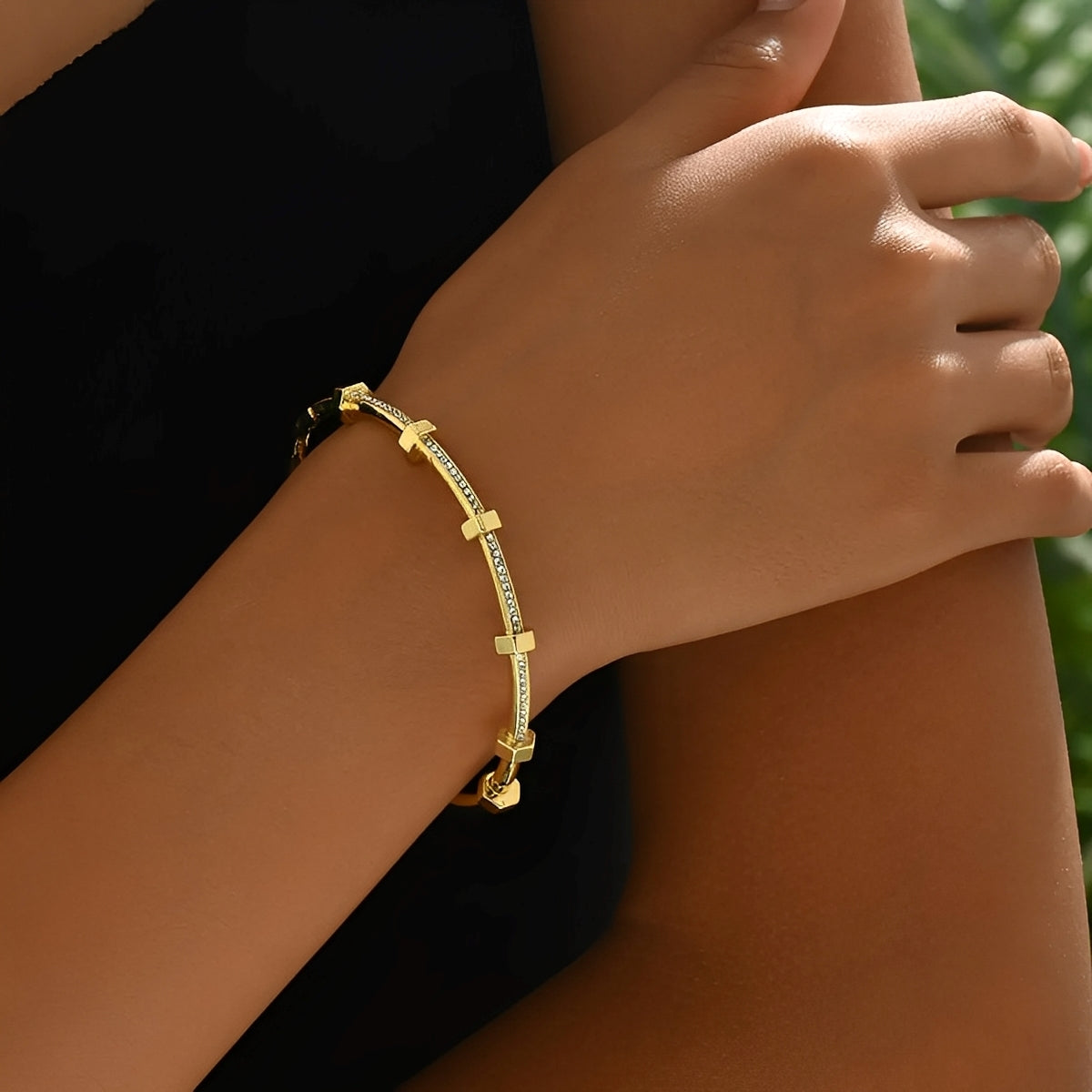 Amy – Bracelet shiny in gold