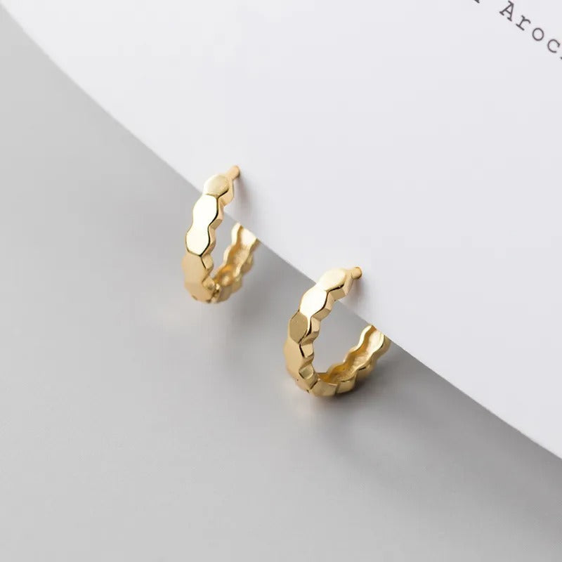 Mei – Geometric Sparkling Earring Clip