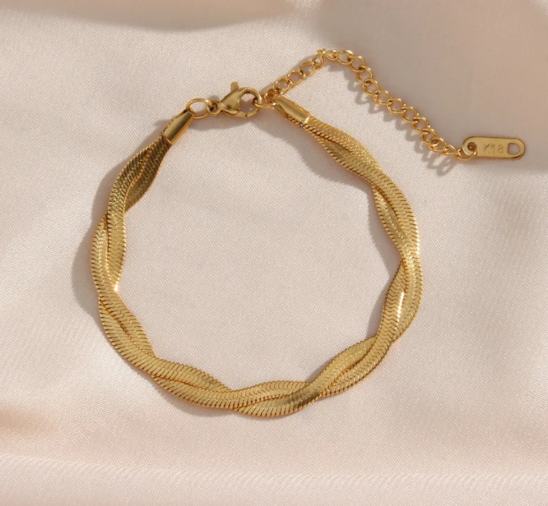Alina – Set Necklace & Bracelet Elegant Gold Plaited