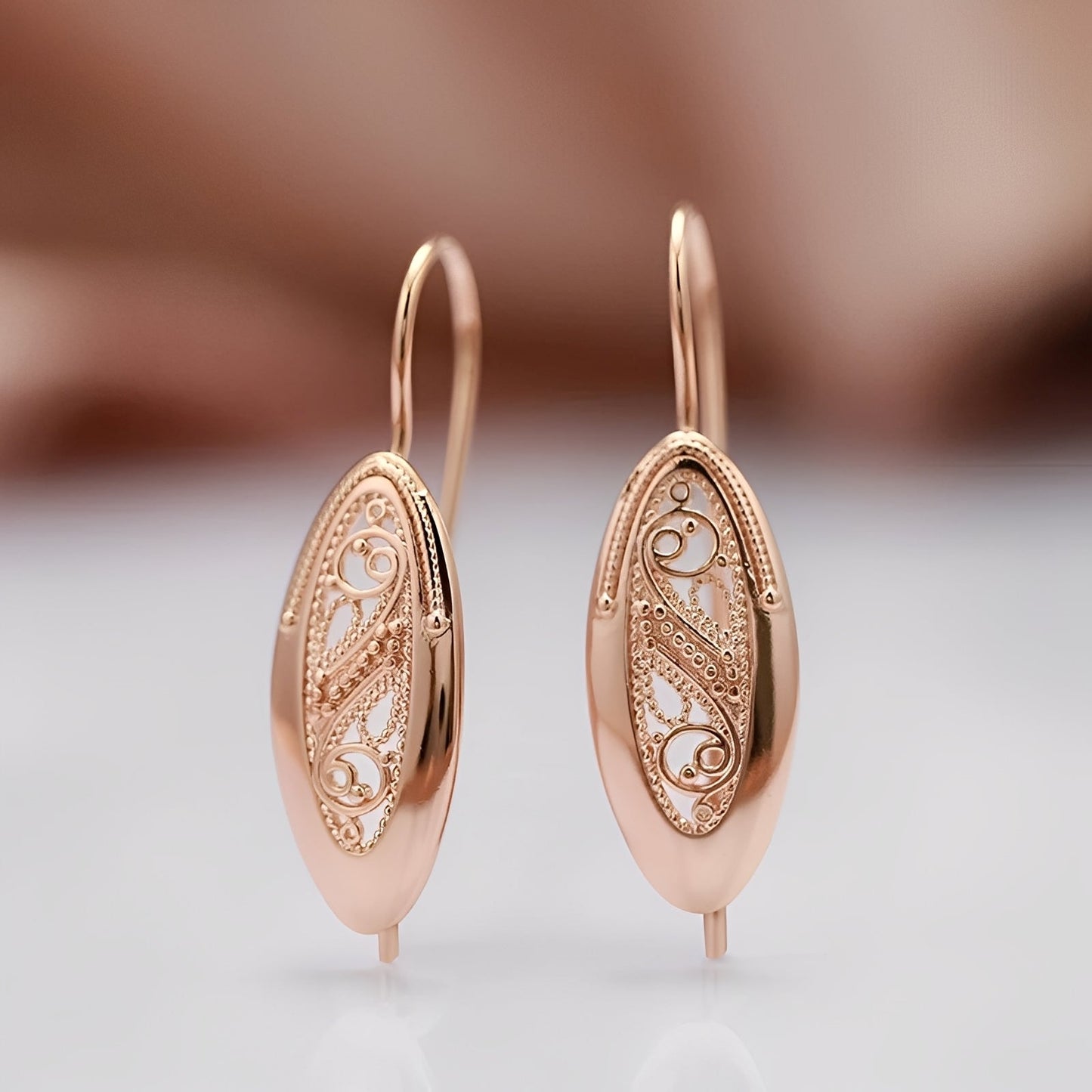 Salma – Stylish Hollow Earrings