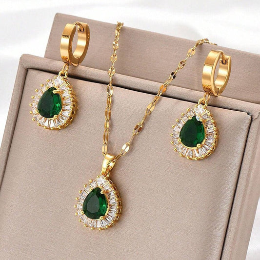Rheya – Stylish Lysandelle Set made of Gold and Crystal