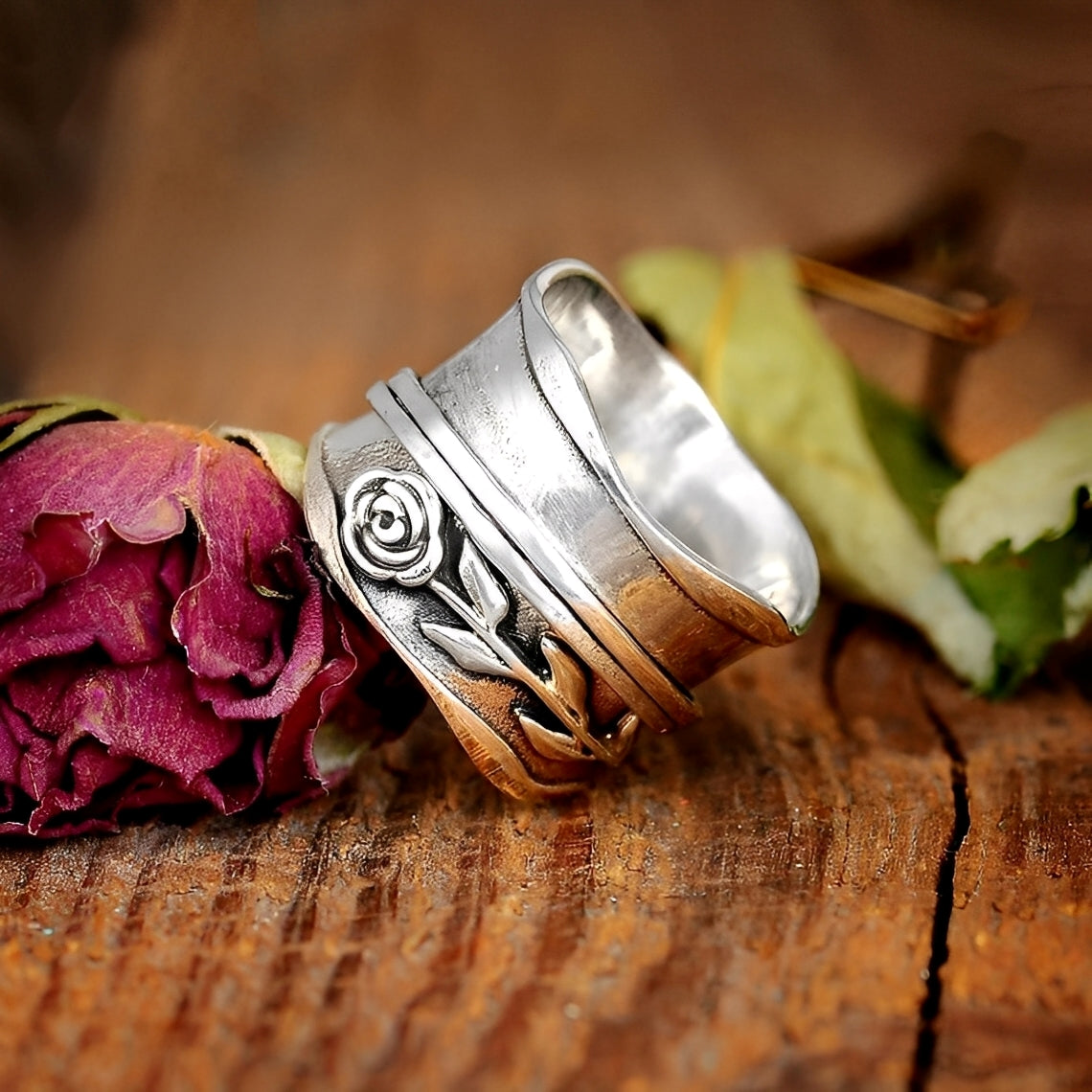 Vintage Rose Flower Ring in Silver