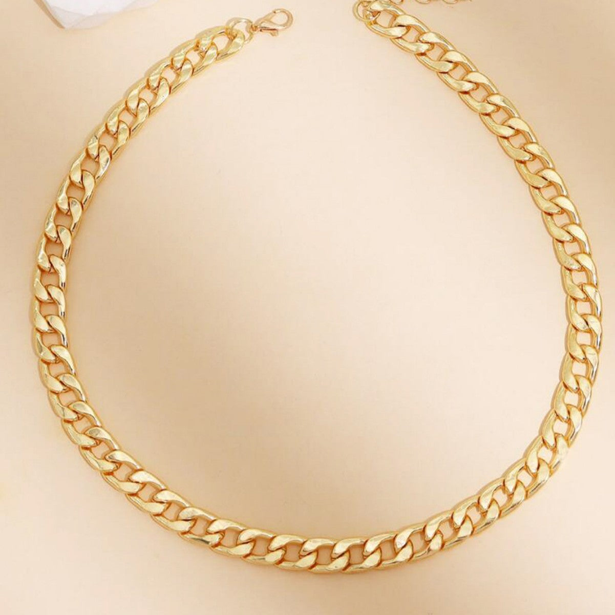 Alexis – Personalized Necklace made of Titanium Steel