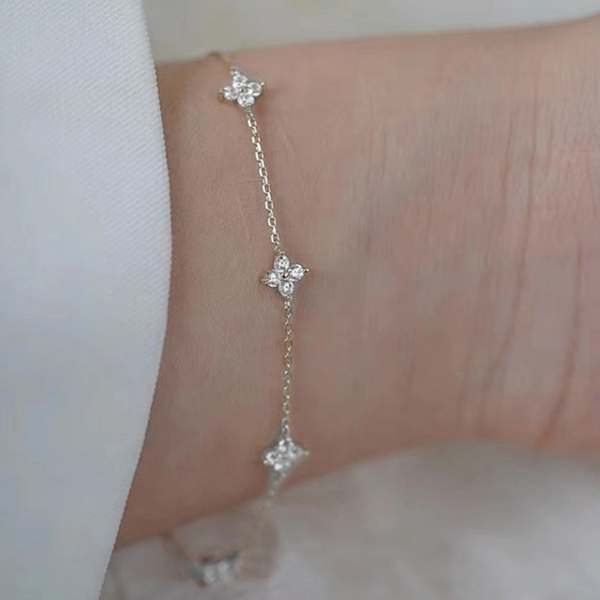 Soline – Bracelet Chain made of Clear Crystal
