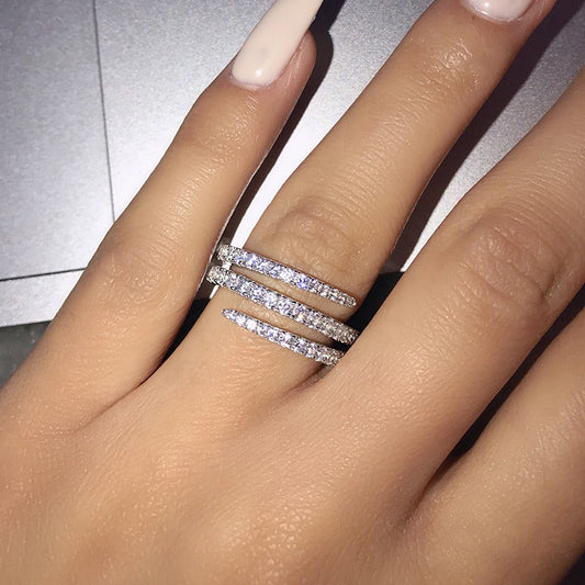 Ailee – Spiral Ring with Set Crystals