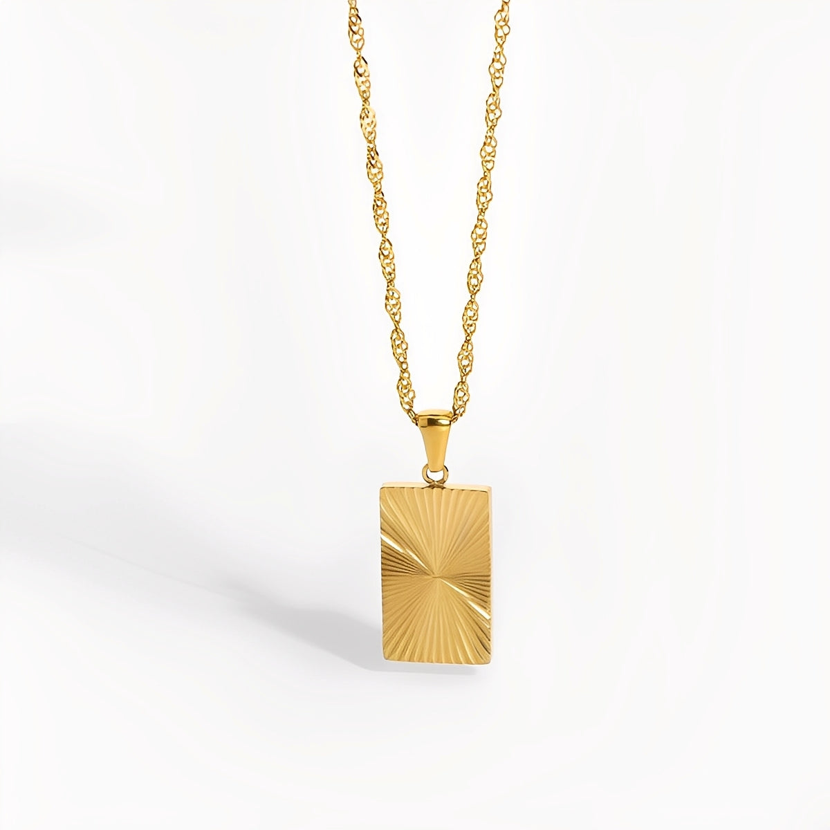 Aurelie – Necklace Sun with Medal