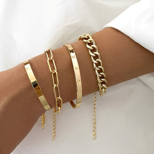 Elari – Set of 4 Stylish Bracelets for the Wrist