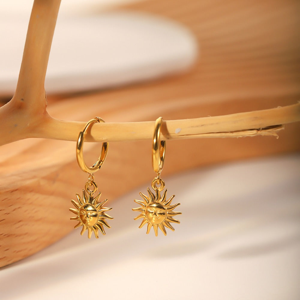 Margaux – Stylish Hoops made of Titanium Steel