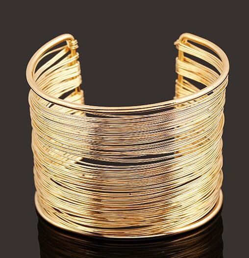 Mira – Stylish Bracelet in Antique Gold