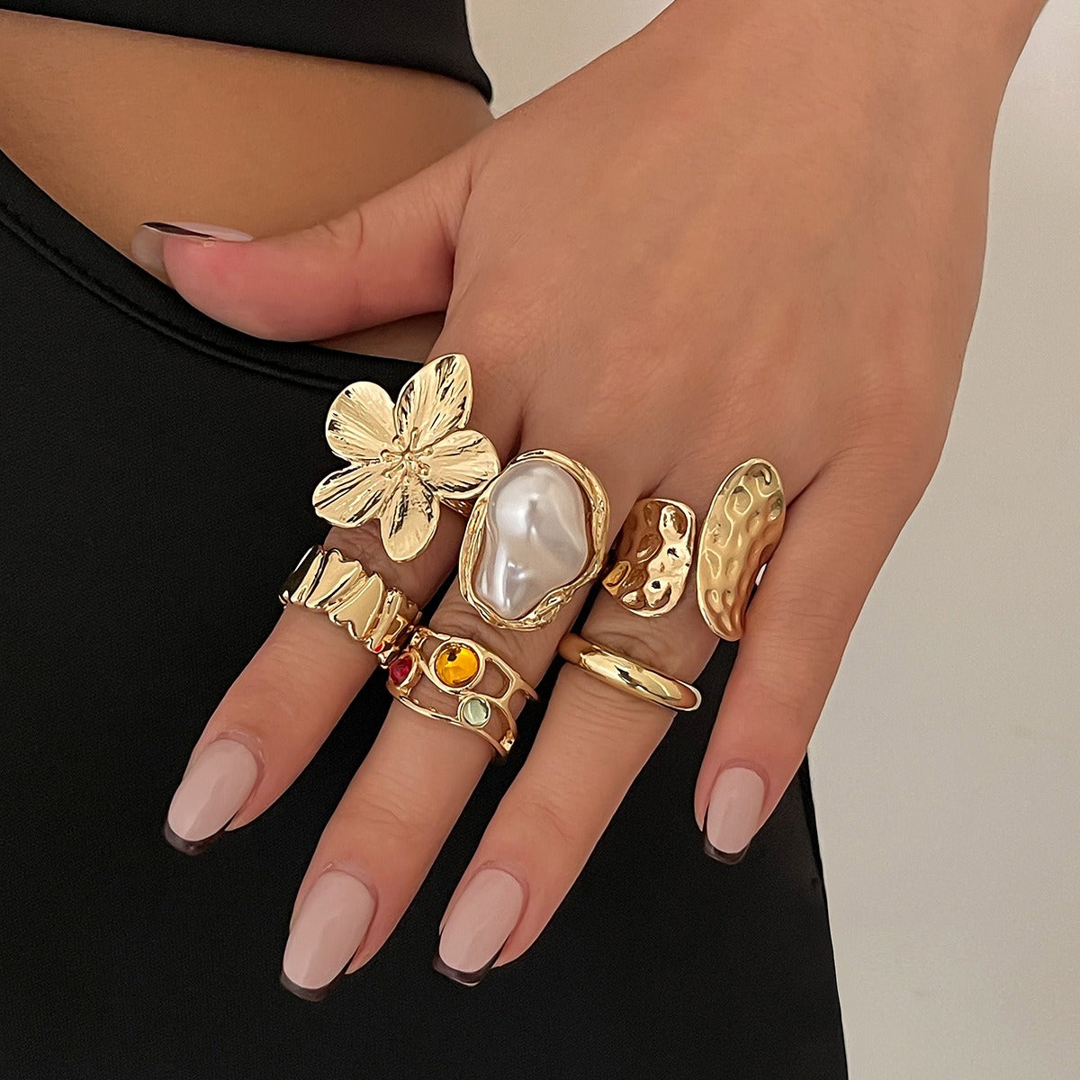 Merina – Set of 6 Eye-Catching Rings
