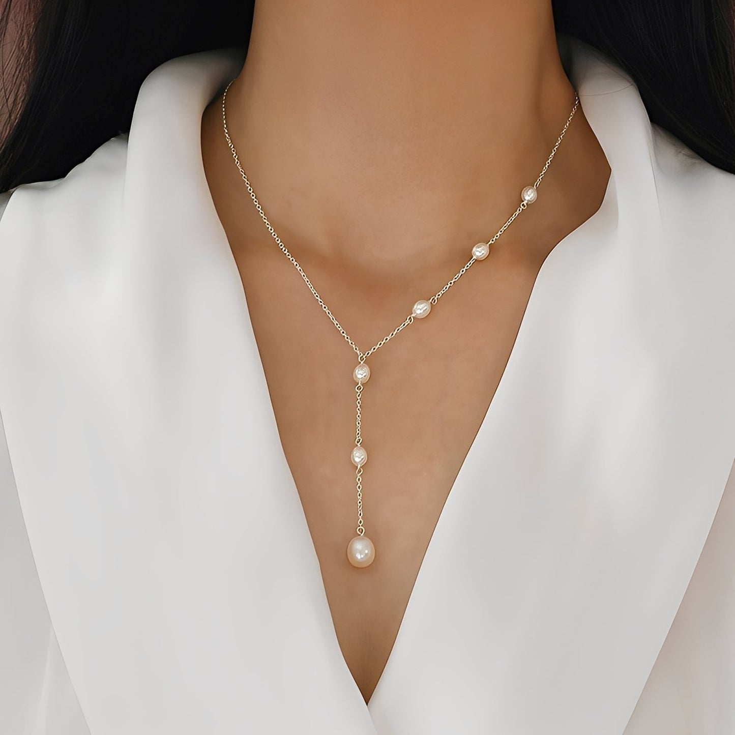 Zeinab – Vintage Necklace with Pearl Pendant