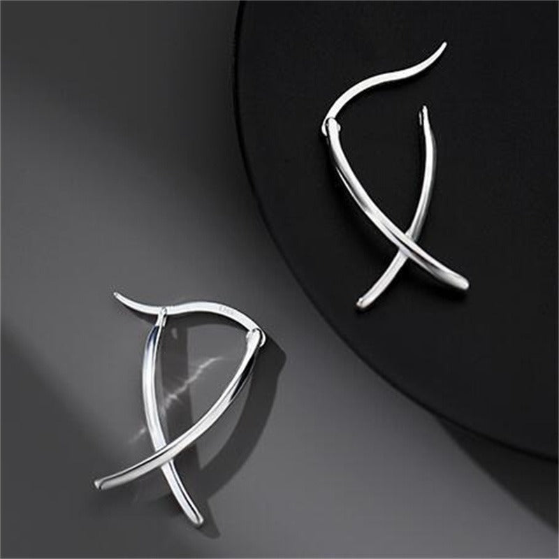 Emilie – Earrings stylish crossed lines